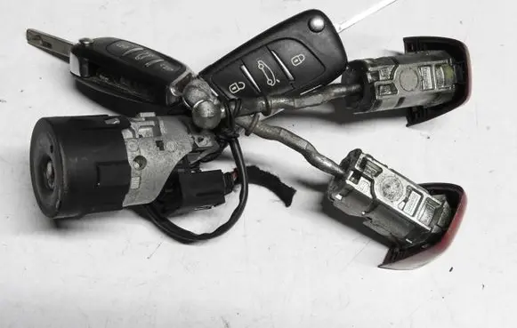 Citroen DS4 Ignition lock 20EA10