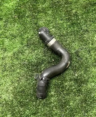 Mercedes-Benz E W213 Engine coolant pipe/hose a2138308900