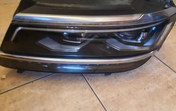 Volkswagen Tiguan Headlight/headlamp 5NB941081D 030110123508 5NB941091B