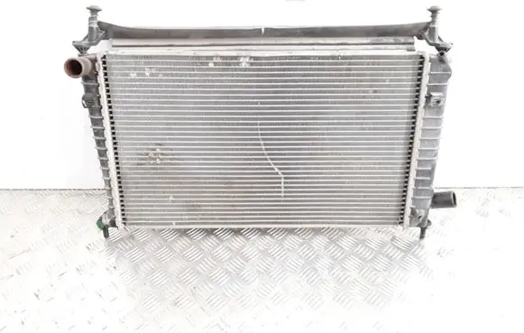 Saab 9-5 Coolant radiator