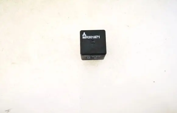 Mitsubishi Galant Other relay mr4301971