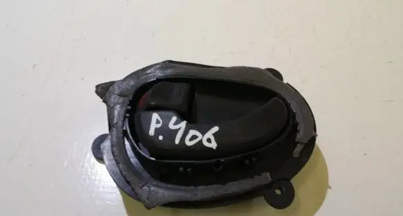 Peugeot 406 Rear door interior handle 9616307577