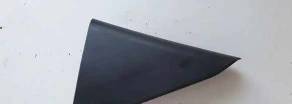 Hyundai Tucson TL Rear door glass trim molding