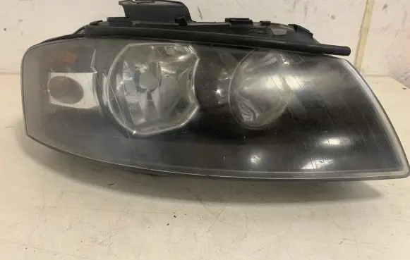 Audi A3 S3 8P Headlight/headlamp 8P0941004A 0301206202
