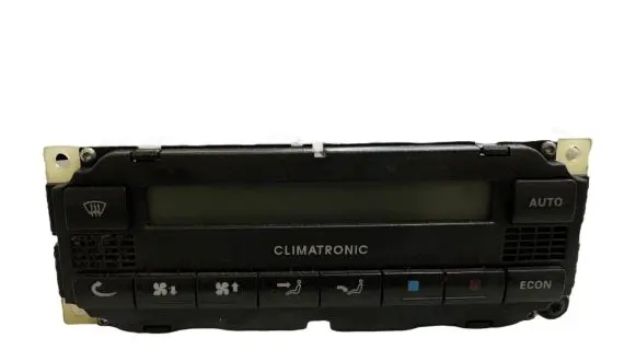 Skoda Octavia Mk1 (1U) Climate control unit 1U1907044 5HB00761720