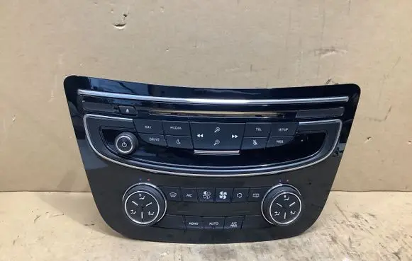 Peugeot 508 Climate control unit