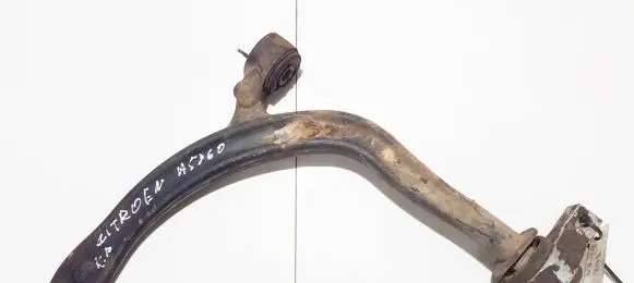 Citroen C5 Front lower control arm/wishbone 399a
