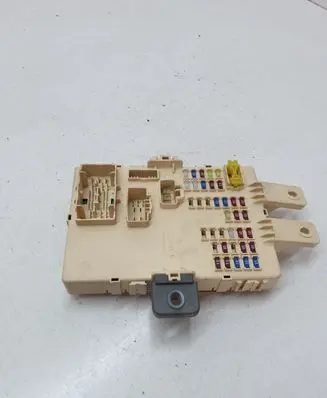 KIA Sportage Fuse module 919503W040