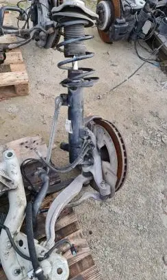 Mercedes-Benz E AMG W212 Front wheel hub spindle knuckle