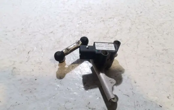 Tesla Model S Headlight/headlamp level sensor 600651400B
