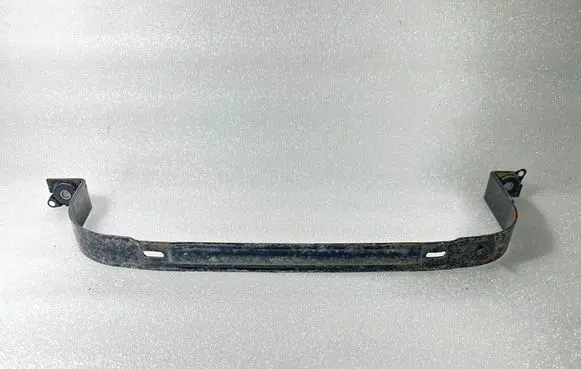 Audi A6 S6 C7 4G Fuel tank mounting bracket 4G0201654A