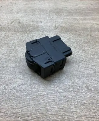 Audi A6 S6 C5 4B Headlight level height control switch 4B0919093
