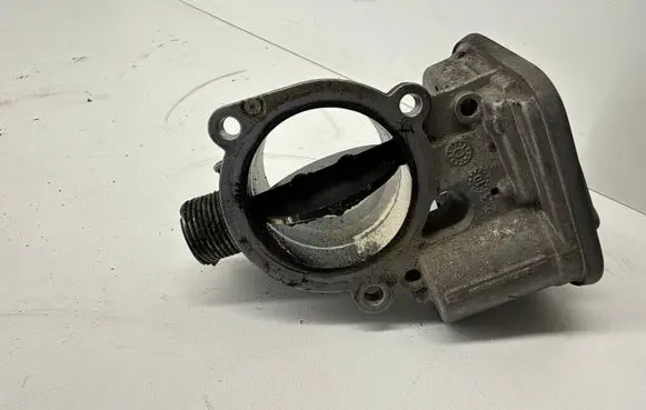 BMW X1 E84 Throttle valve 780437302