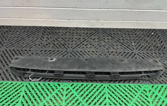 BMW X5 E53 Front bumper splitter molding 5111566