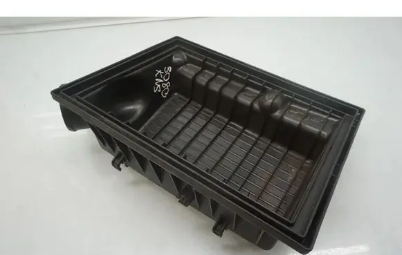 Opel Astra F Air filter box cover 90469607