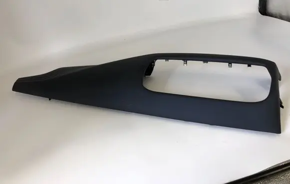 Nissan Qashqai J12 Panel trim 682116uu0a