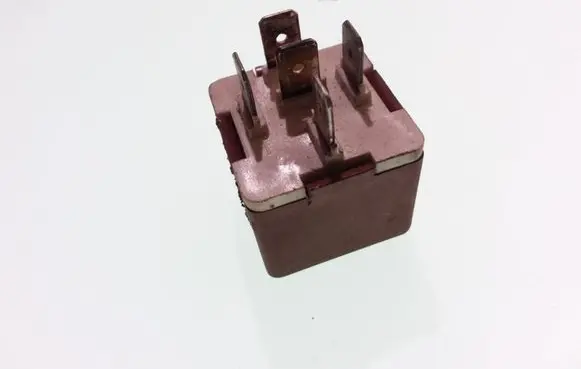 Renault Megane I Other relay 7700810929