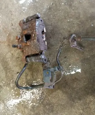 Mitsubishi Outlander Rear brake caliper MN116309