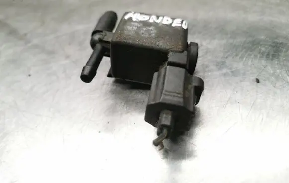 Ford Mondeo Mk III Turbo solenoid valve