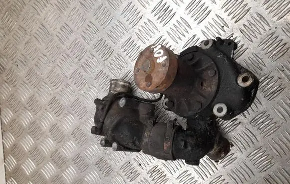 Mercedes-Benz S W126 Water pump 