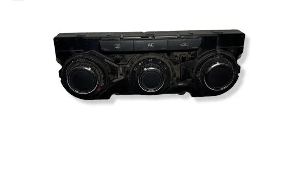 Skoda Octavia Mk2 (1Z) Climate control unit 3T0820047H