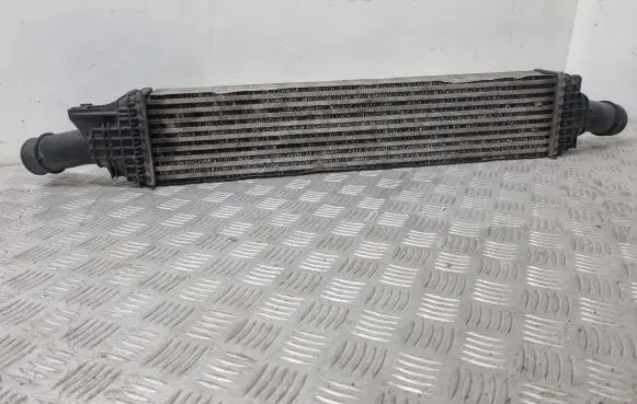 Audi A4 S4 B8 8K Intercooler radiator L3132