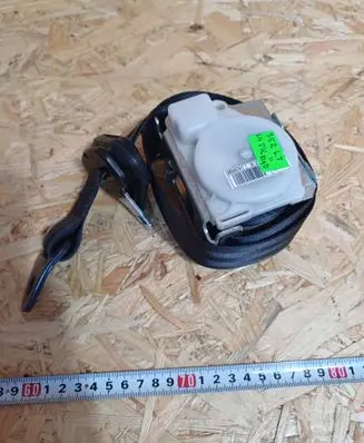 Citroen C4 I Picasso Rear seatbelt 9654437977