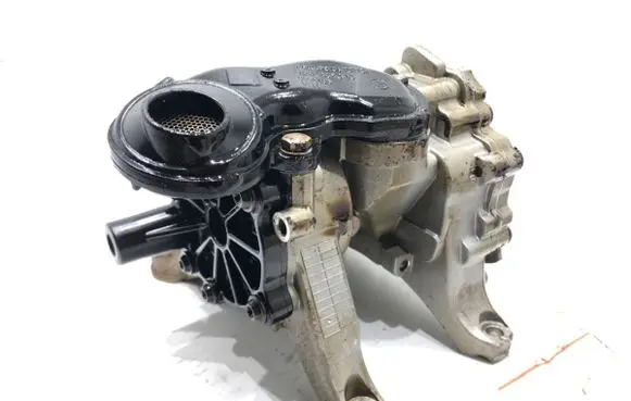 BMW 3 GT F34 Oil pump 7624135