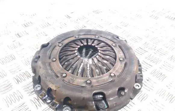 Renault Trafic II (X83) Pressure plate 8200828444