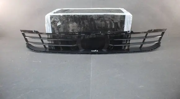 BMW 5 G30 G31 G38 Front bumper lower grill 9463474