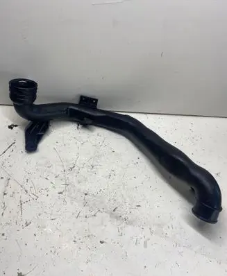Intercooler hose/pipe