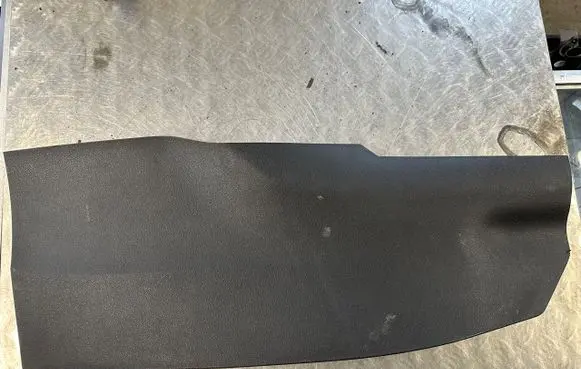 Renault Kadjar Dashboard side end trim 689209001R