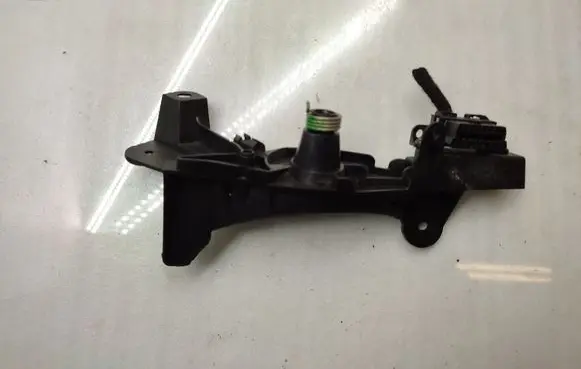 BMW X5 E70 Engine bonnet (hood) release handle 7148522