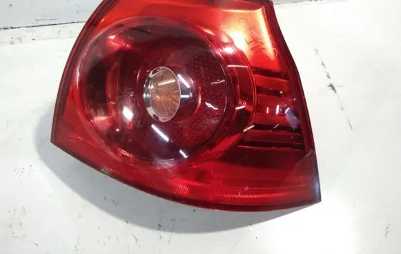 Volkswagen Golf V Rear/tail lights 1K0945096E