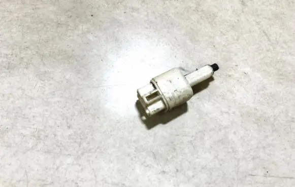 Toyota Avensis Verso Brake pedal sensor switch
