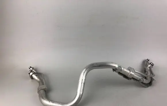 Audi Q3 F3 Air conditioning (A/C) pipe/hose 5QC816738D