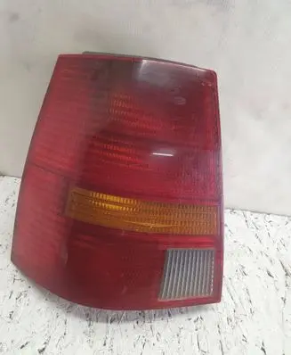 Volkswagen Golf IV Rear/tail lights 38850748