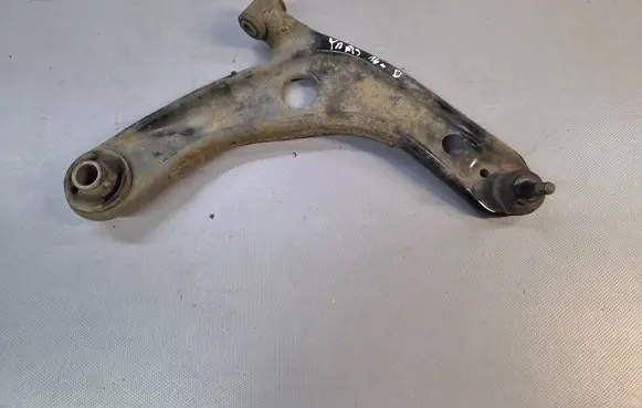 Toyota Yaris Front lower control arm/wishbone