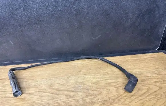 Skoda Octavia Mk2 (1Z) Ignition plug leads 06A035255C