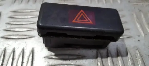 BMW 5 E39 Hazard light switch 8350947