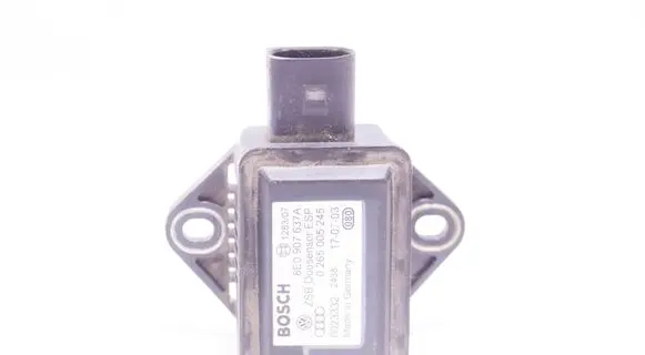 Volkswagen PASSAT B5 ESP acceleration yaw rate sensor 8E0907637A 0265005245 0023332