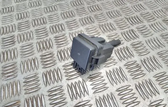 Audi A1 Fuse box set 8x0937124