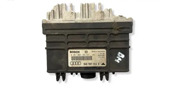 Volkswagen Golf III Engine control unit/module 8A0907311E 0261203196 26SA3398