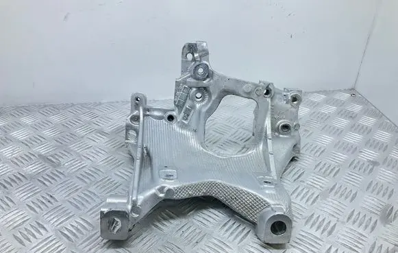 Audi A4 S4 B9 Engine mounting bracket 8W0399295E