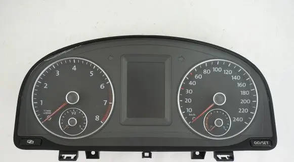 Volkswagen Touran II Speedometer (instrument cluster) 1T0920871E A2C53391866