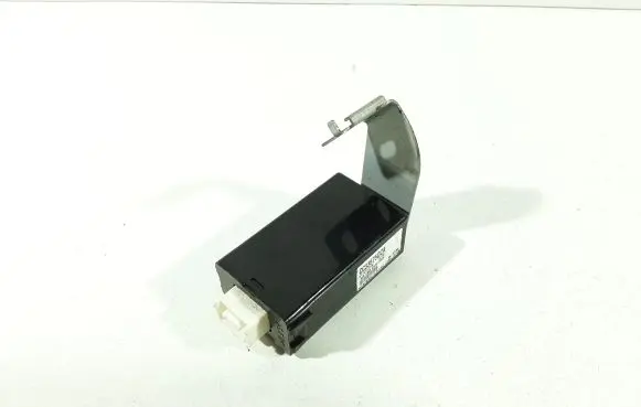Mazda 5 Door central lock control unit/module CC33675DZA X1T41471M