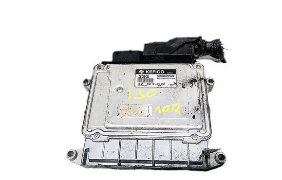 Hyundai i30 Engine control unit/module 39112-2B100