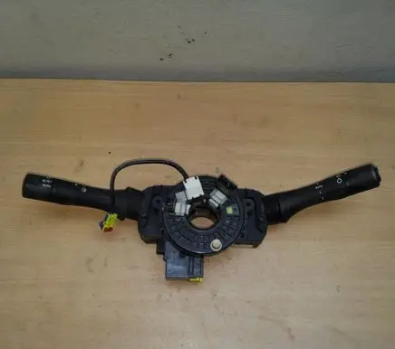 Renault Fluence Indicator stalk 255670040R