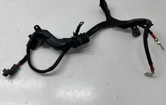 Volvo S60 Positive cable (battery) 31453844 31346734 30797799