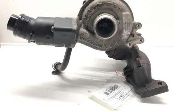 Audi A5 8T 8F Turbo 03L145721A